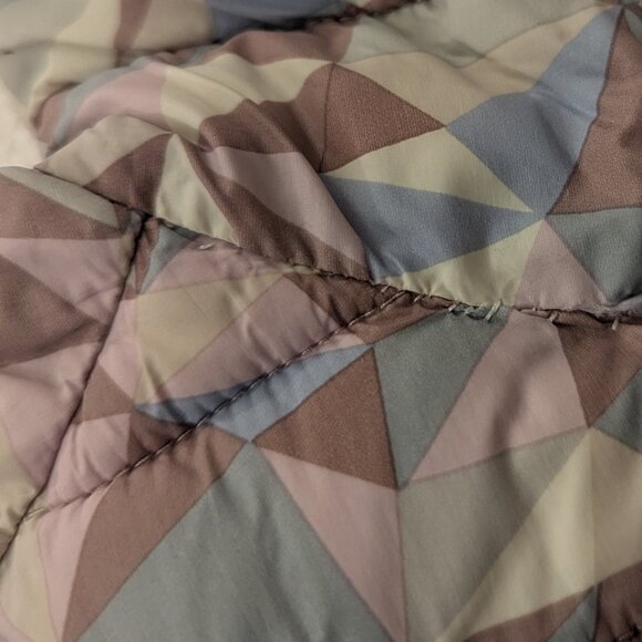 Save The Duck Girls Hooded Puffer Fill Insulated Winter Jacket in Geometric 4 - Picture 3 of 7